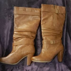 Caramel colored, heeled boots